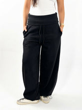 Reversed Waist Sweats - Black