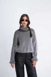 Turtle Neck Sweater - Black