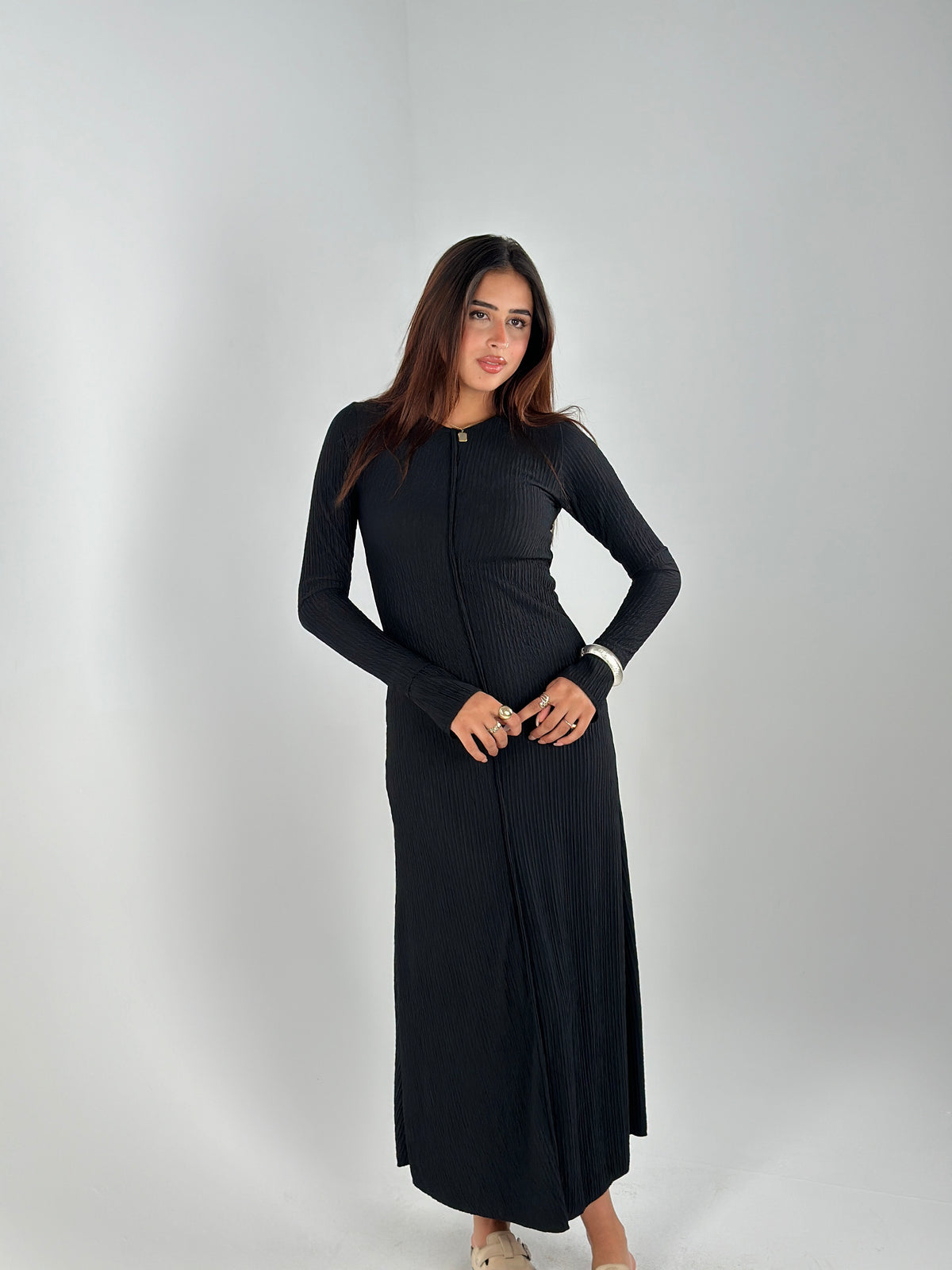Body Shaped Long Sleeves Dress - Black