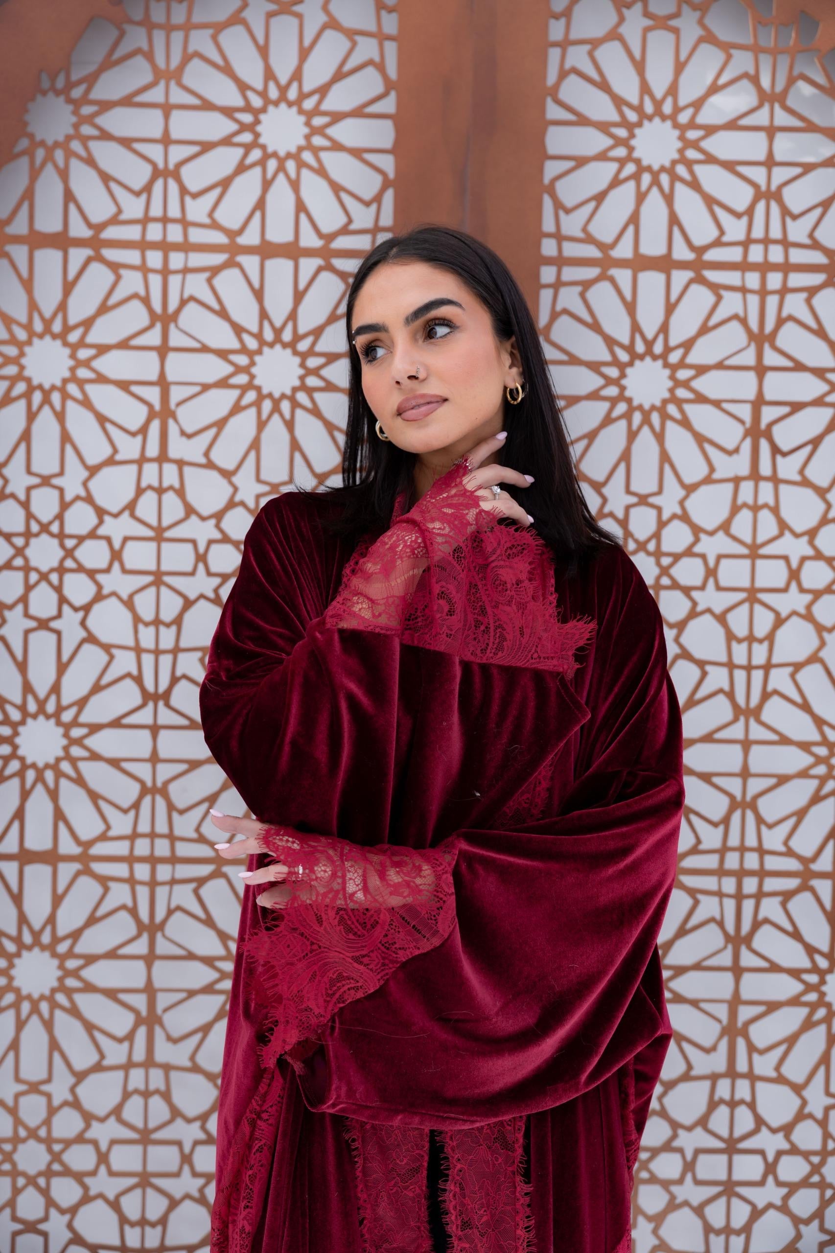 Velvet X Lace Kaftan - Burgundy