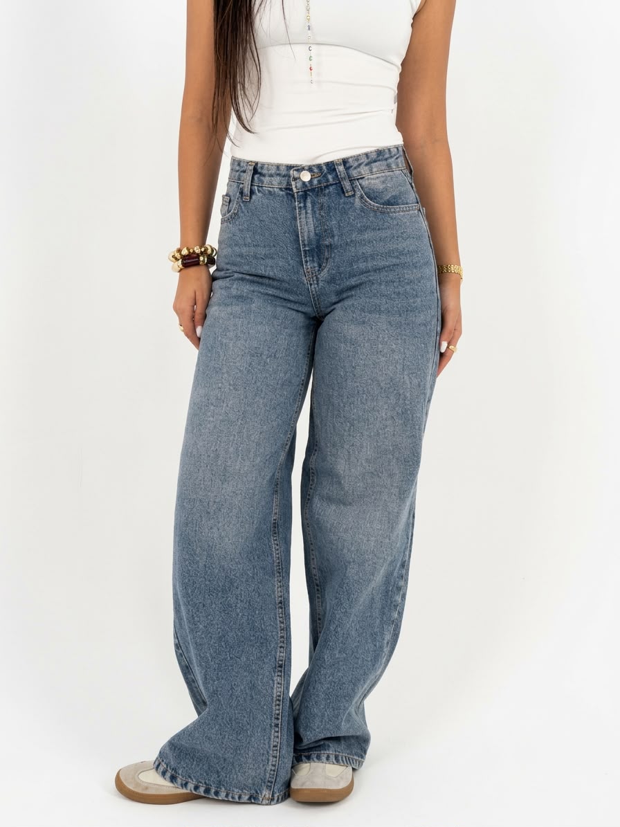 Straight Fit Dirty Washed Denim