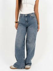Straight Fit Dirty Washed Denim