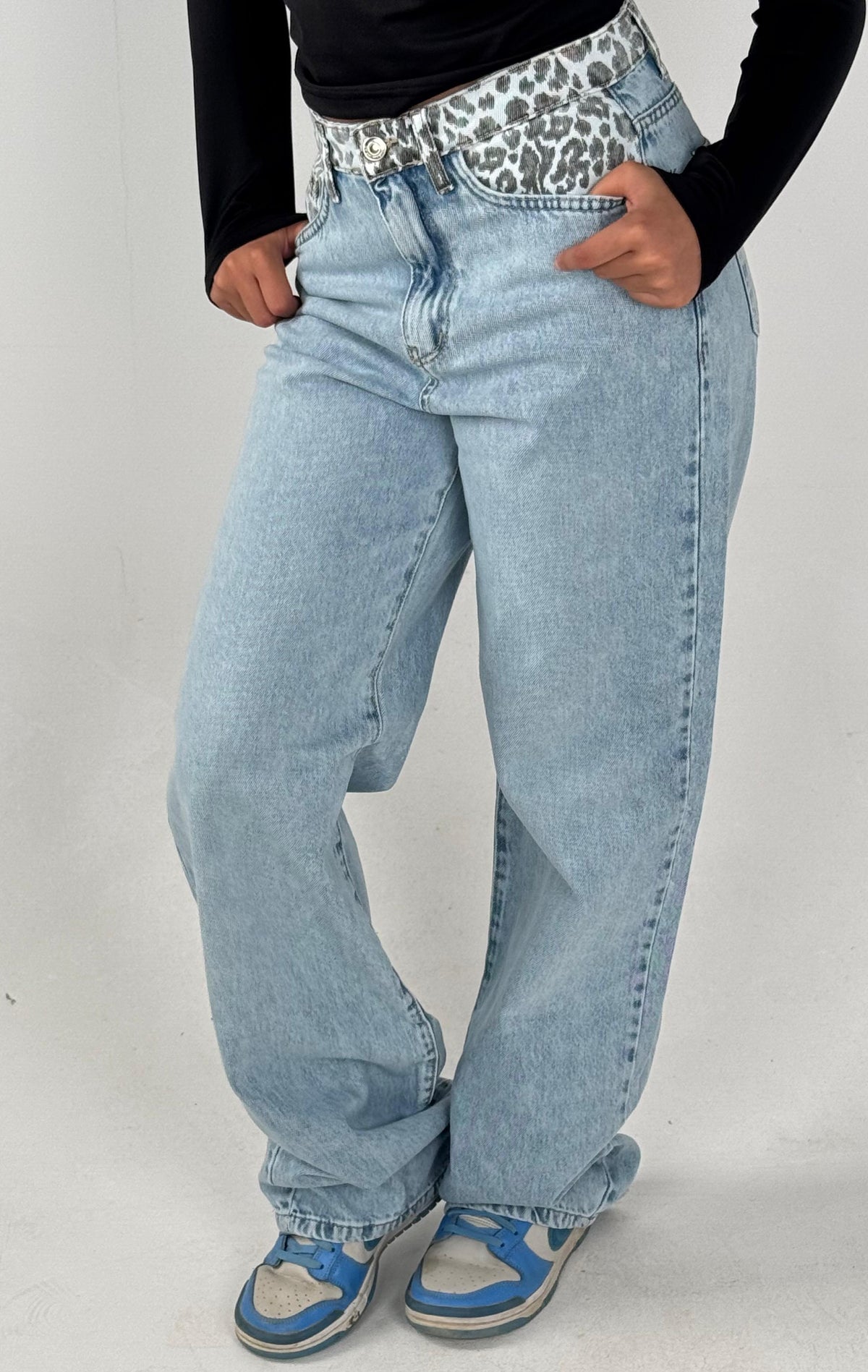 Leopard Pockets Denim - Light